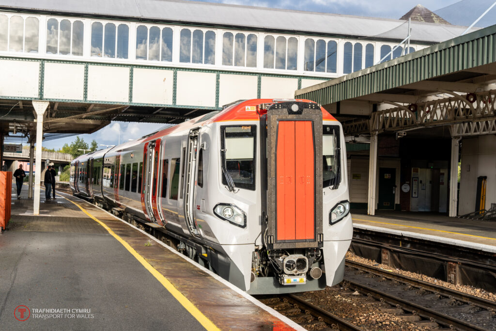 TfW 197 Conwy Valley Line Llandudno junction 