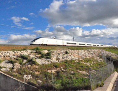 Talgo Avril High-Speed Trains to Enter Commercial Service in November