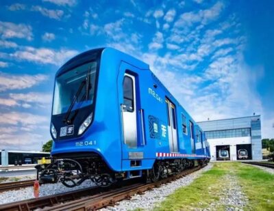 Articulated Tram for Mexico City Rolls Off CRRC Production Line