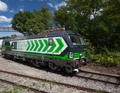 ELL Orders Up to 200 Siemens Vectron Locomotives
