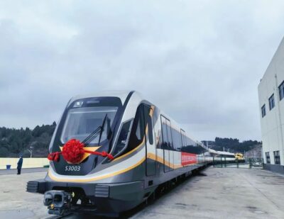 China: CRRC Delivers First Train for Rail Transit Ziyang Line