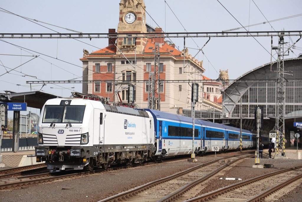 Siemens a Škoda Group dodají Českým drahám první vlaky Comfortjet