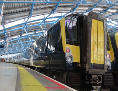 South Western Railway Begins Operating Refurbished Class 458 Trains