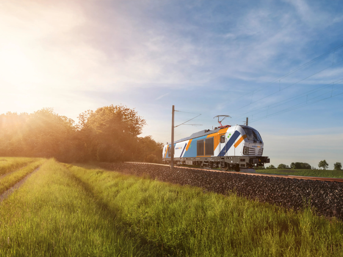 InnoTrans 2024: Stadler Presents Class 99 Locomotive for UK Market ...