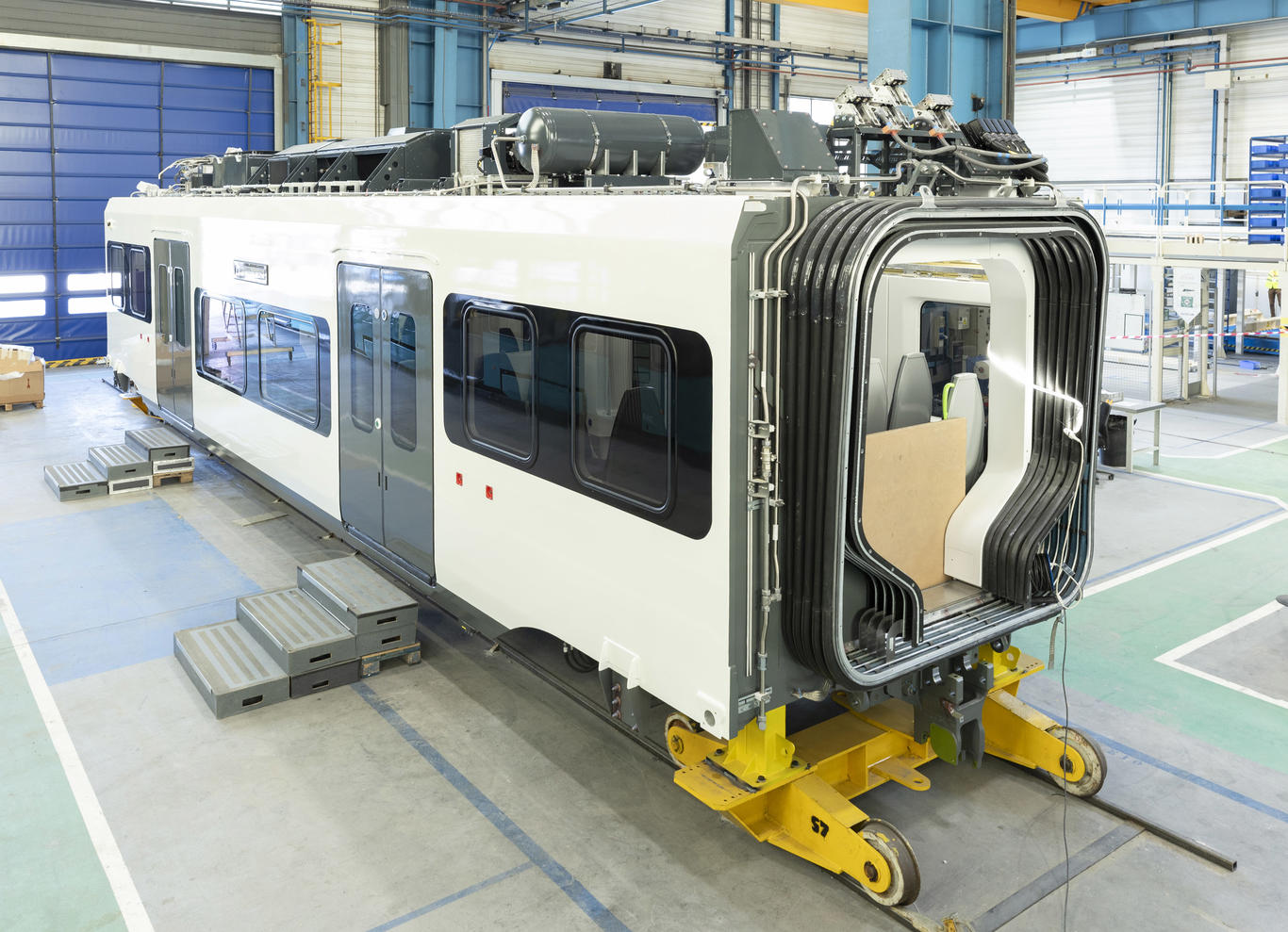 Construction of the new FGC trains