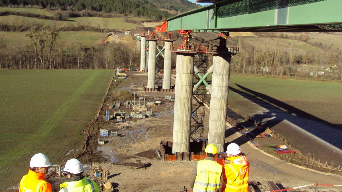 France Inspects and Maps 45,000 Bridges to Prioritize Repairs