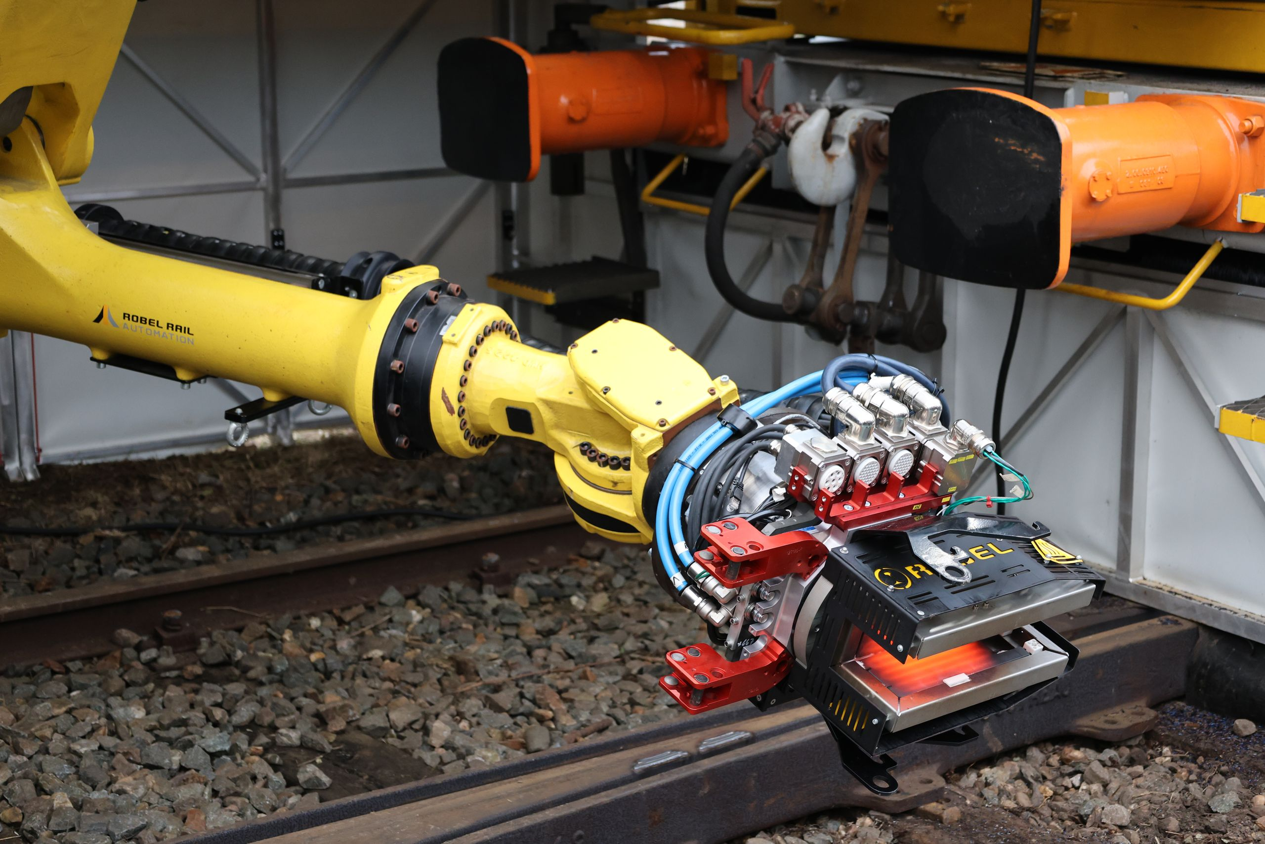 Robot technology is a game-changer for railway maintenance
