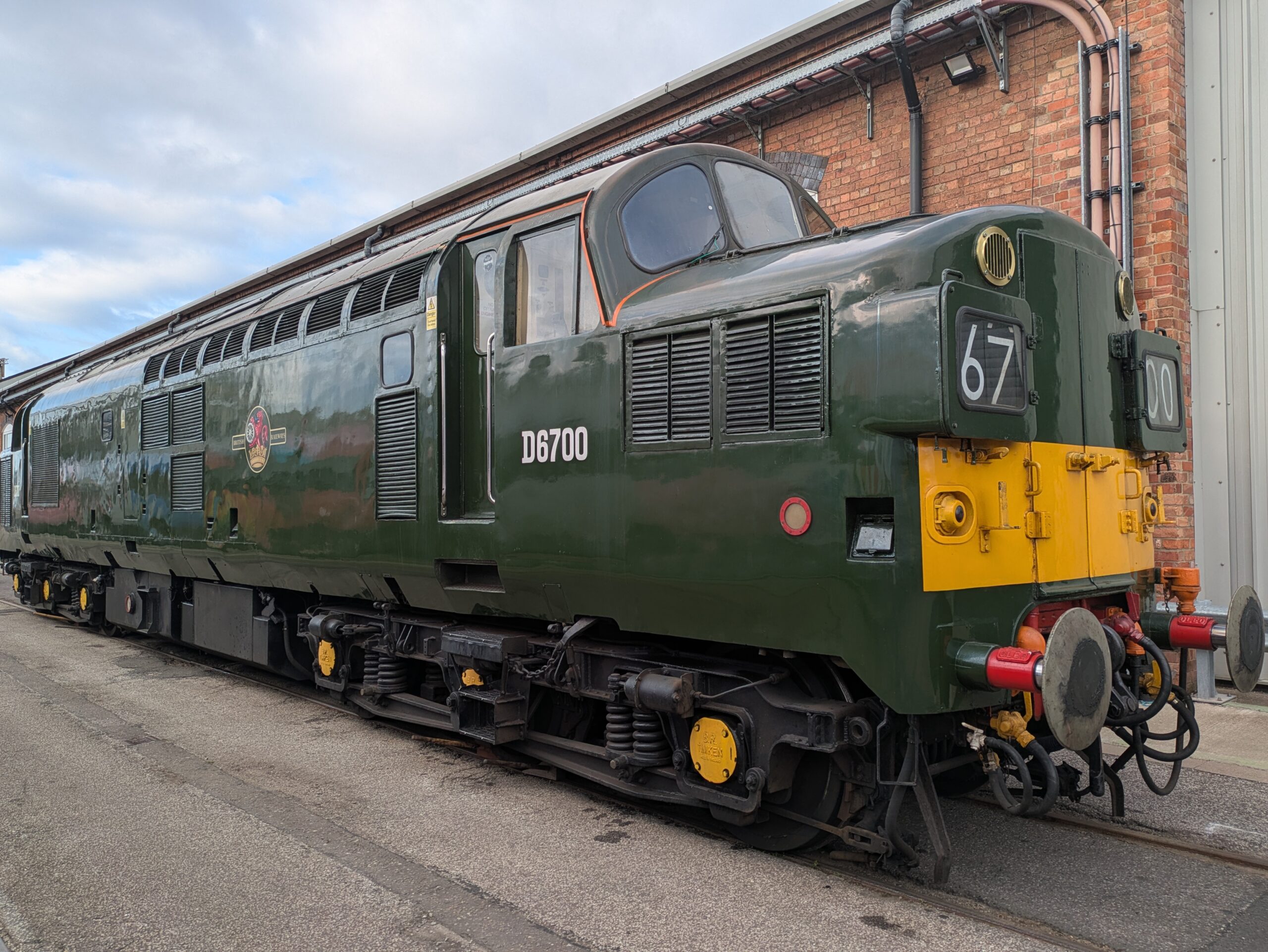 Class 37 Legacy Alstom locomotive D6700
