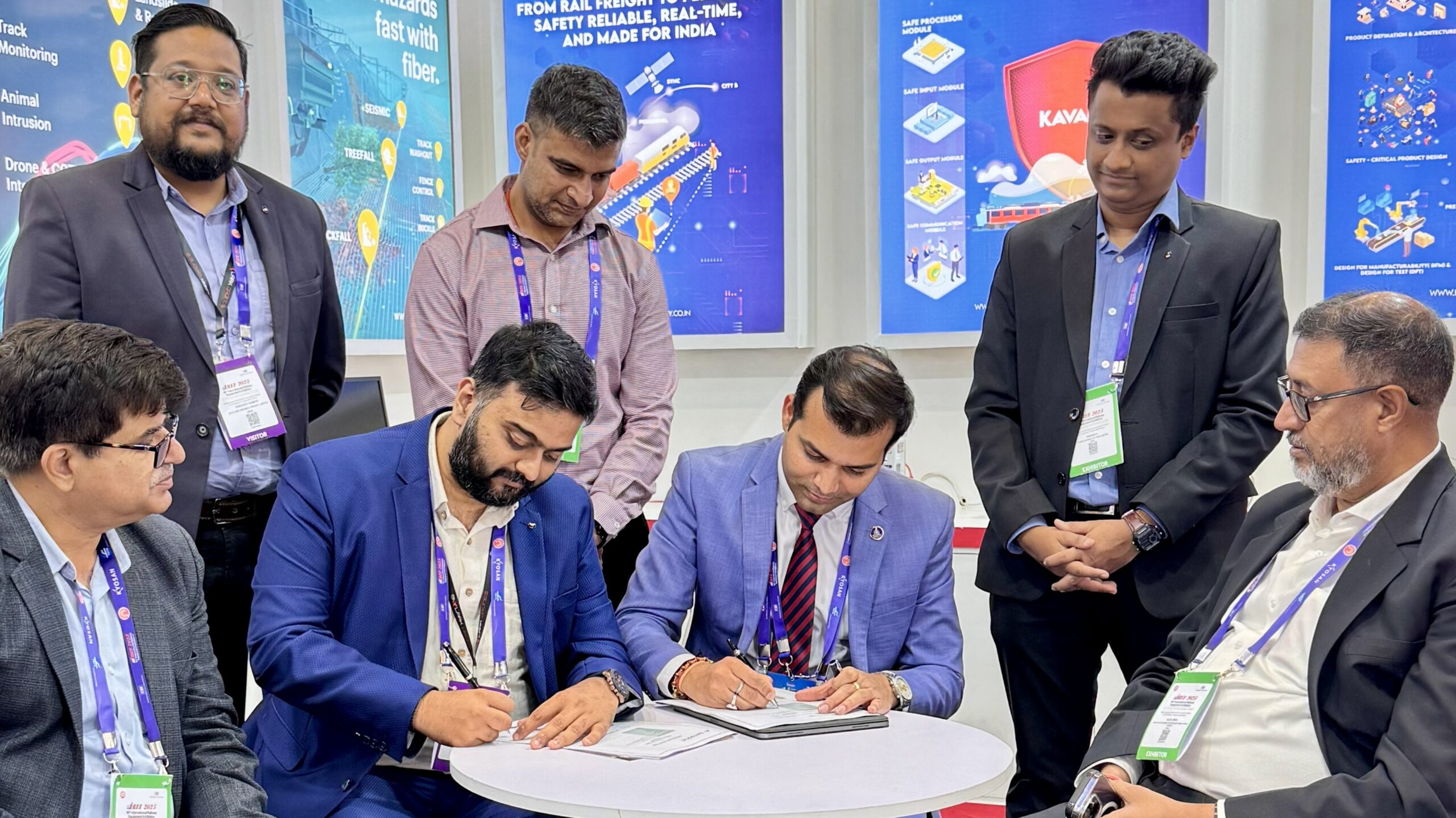 https://railway-news.com/wp-content/uploads/2025/10/skylark-signing-scaled.jpg