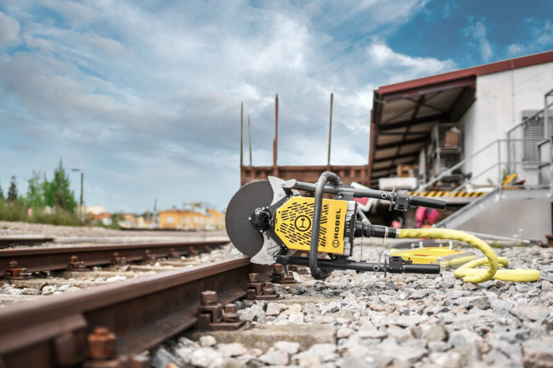 ROCUT 13.90 E³ Electrical Rail Cutter