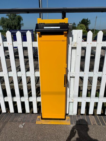 Portaramp in a free standing frame