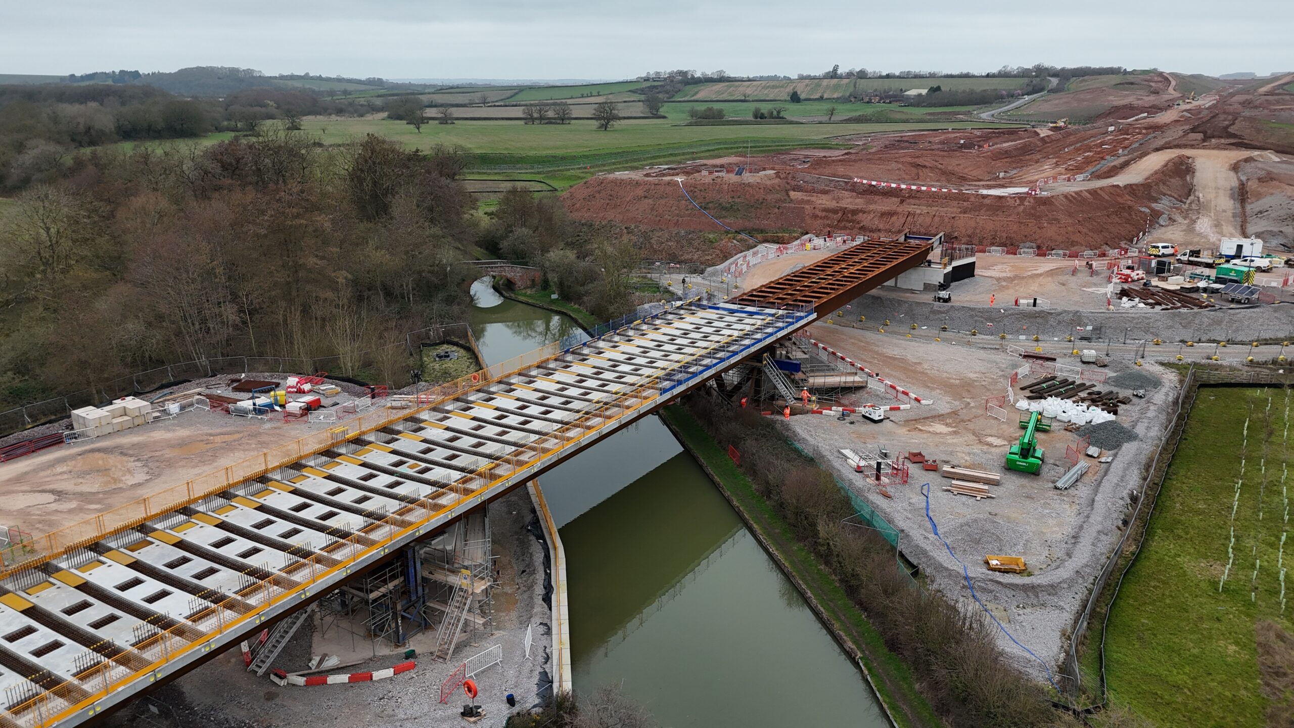 HS2 engineers install the Longhole Viaduct over the Grand Union Canal