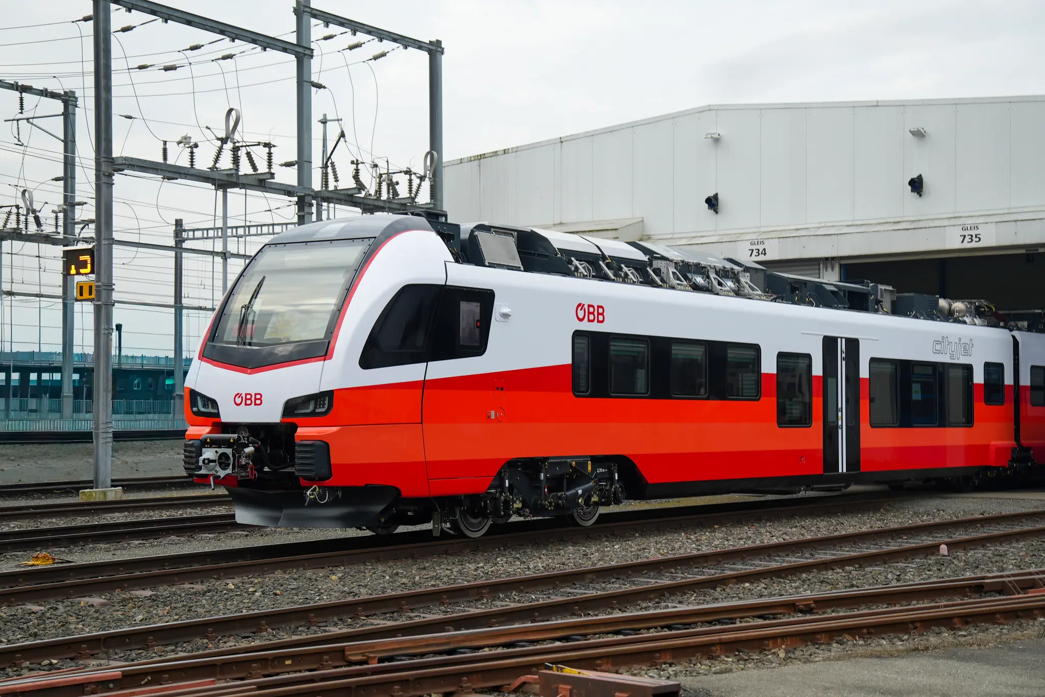 FLIRT Akku train