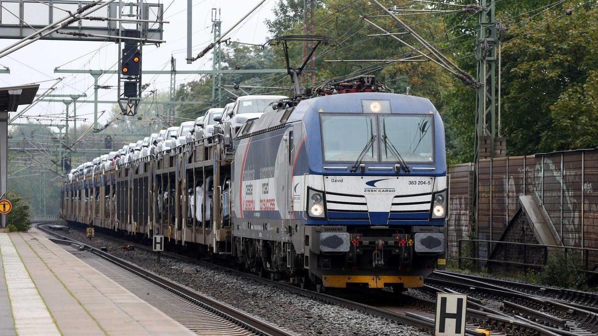 ZSSK Cargo train