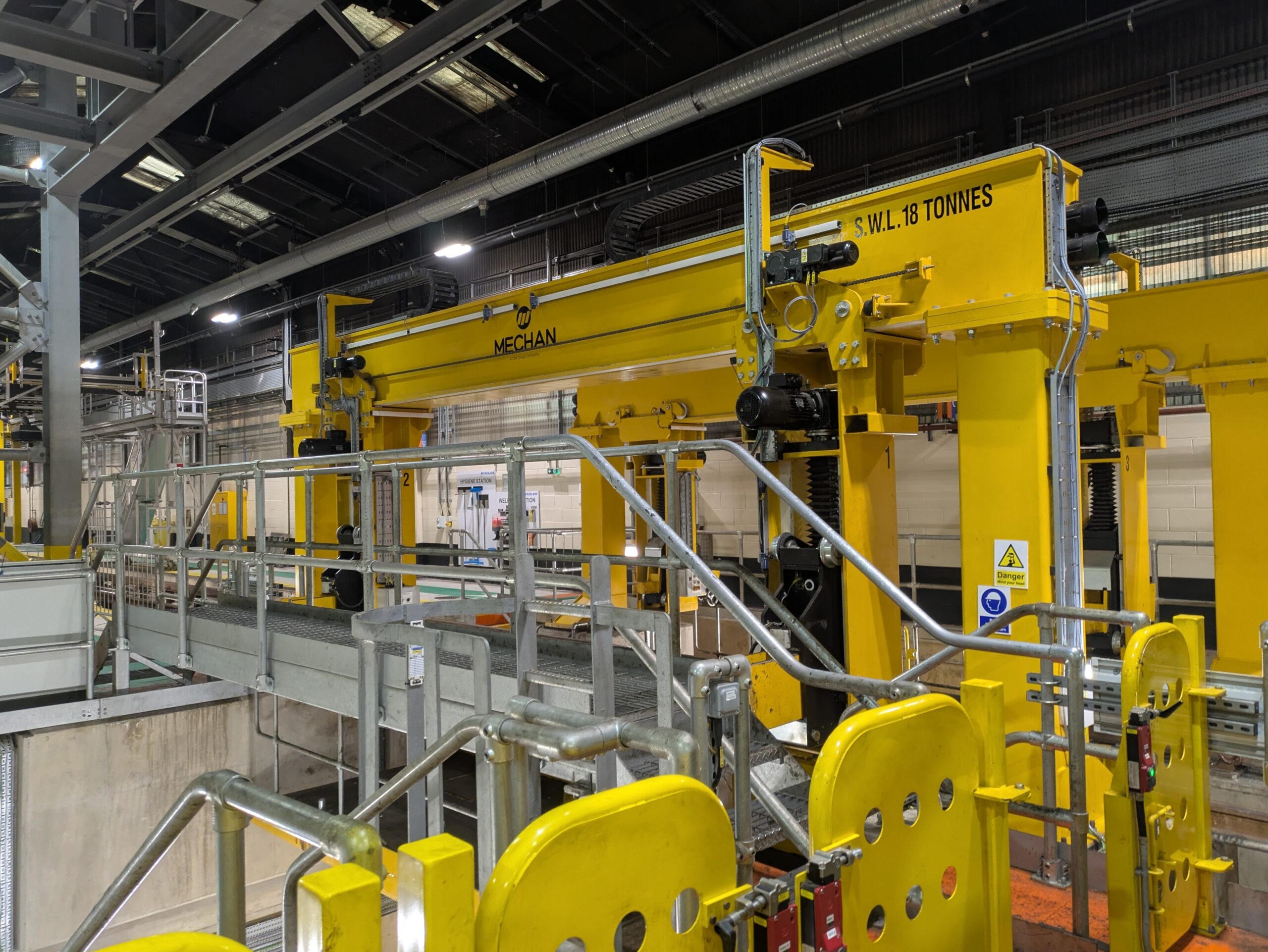 Lifting equipment
