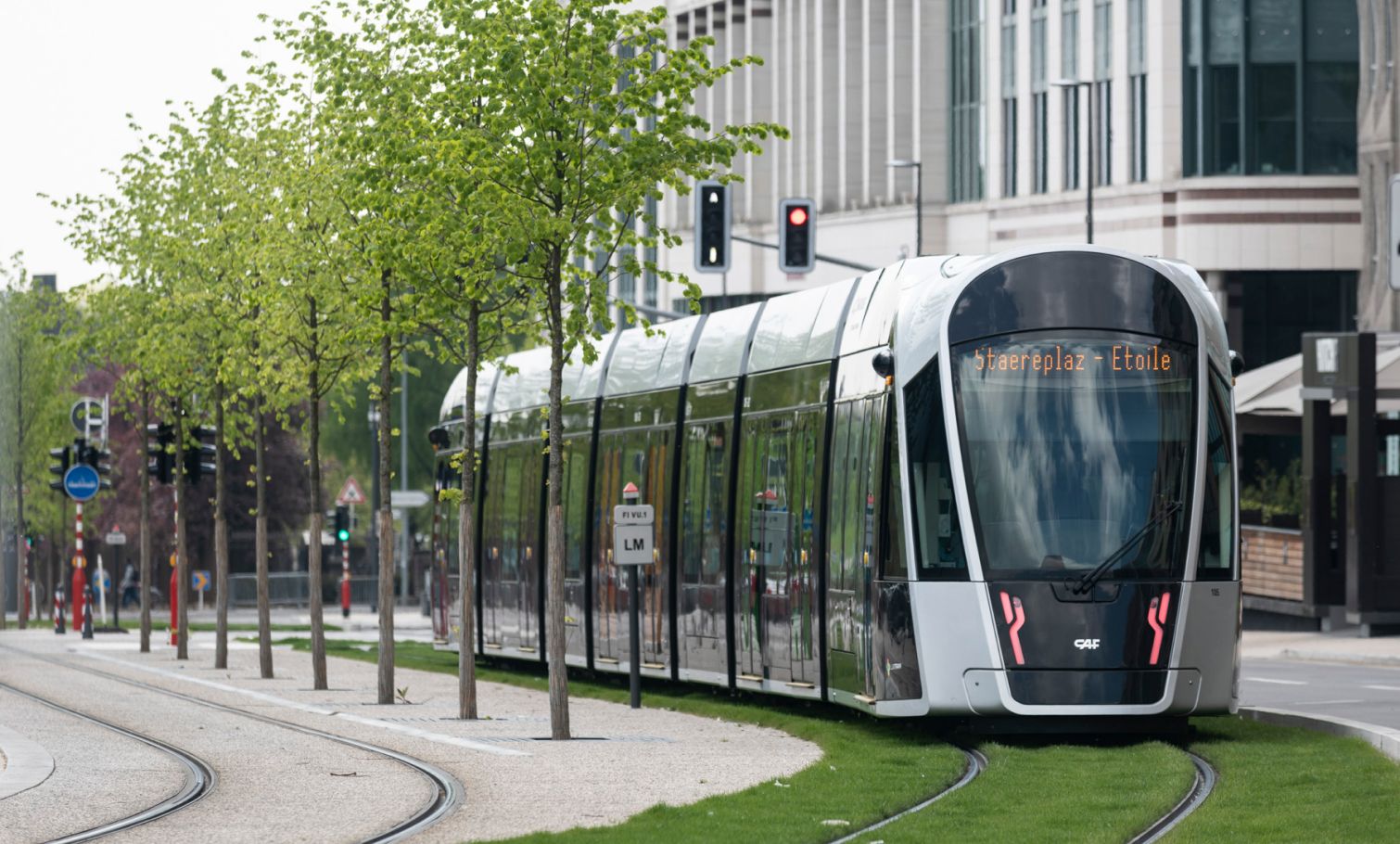 How Silicone Heaters Are Keeping Battery-Powered Trains on Track