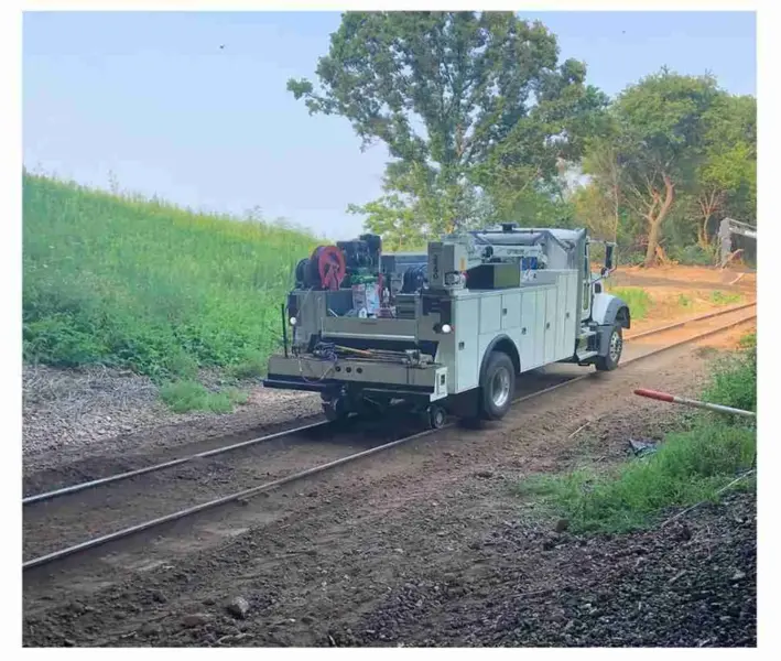 Ballast saturated with fines as a result of mud- pumping degrades quickly