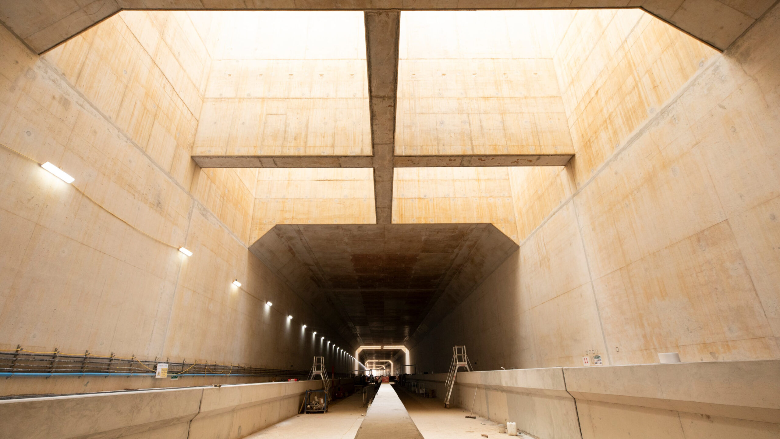 Inside Copthall tunnel