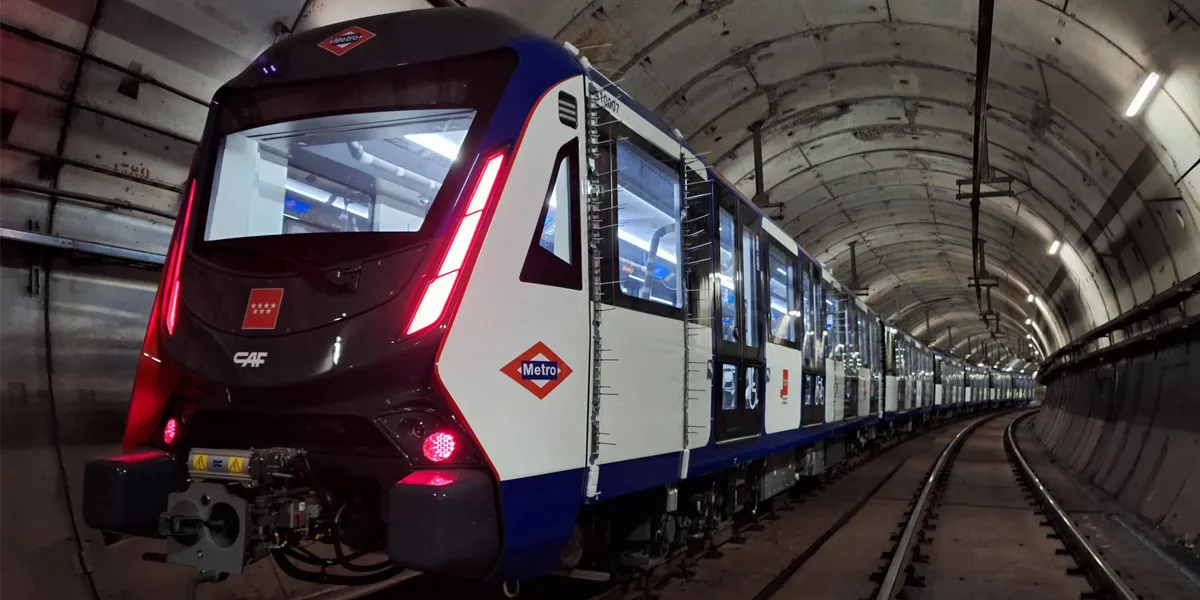 The new, driverless trains will enter operation in 2027