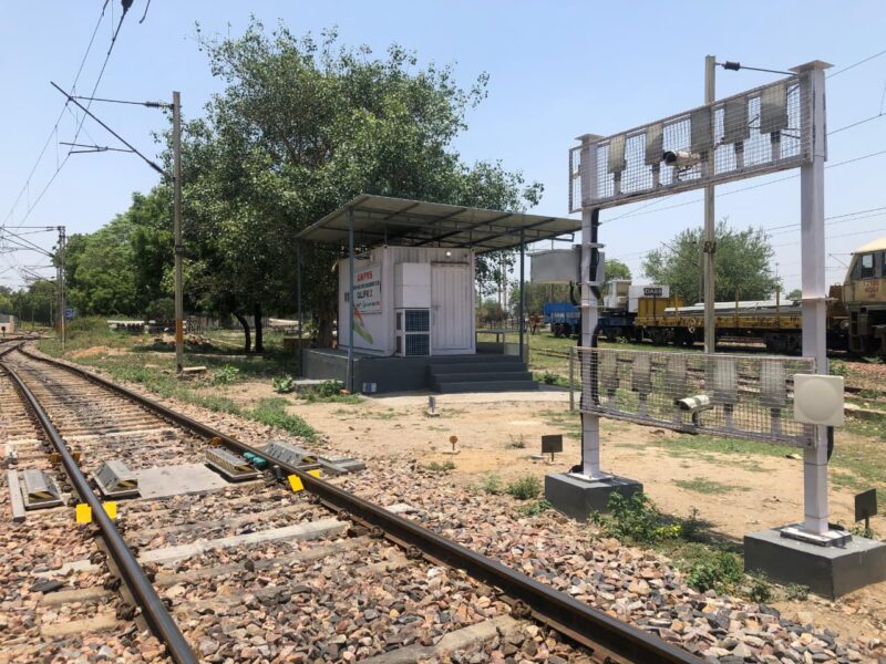 Nextsense Indian Rail 4