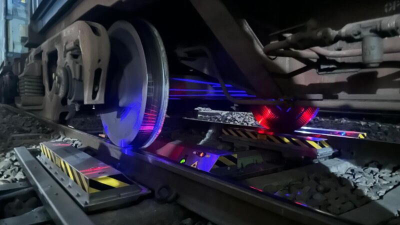 Nextsense Indian Rail 3