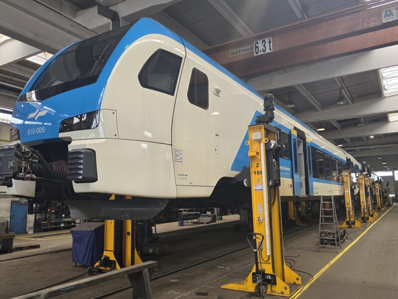 szvit wheel replacement