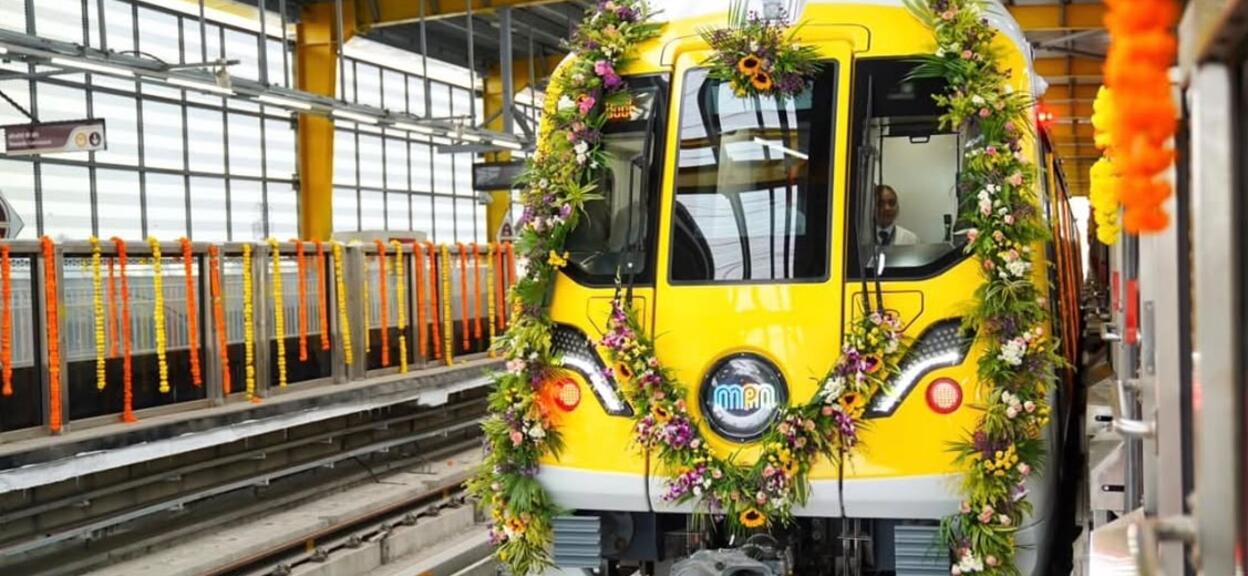 Alstom provided metro cars for the line, and will continue to provide 15 years of maintenance services