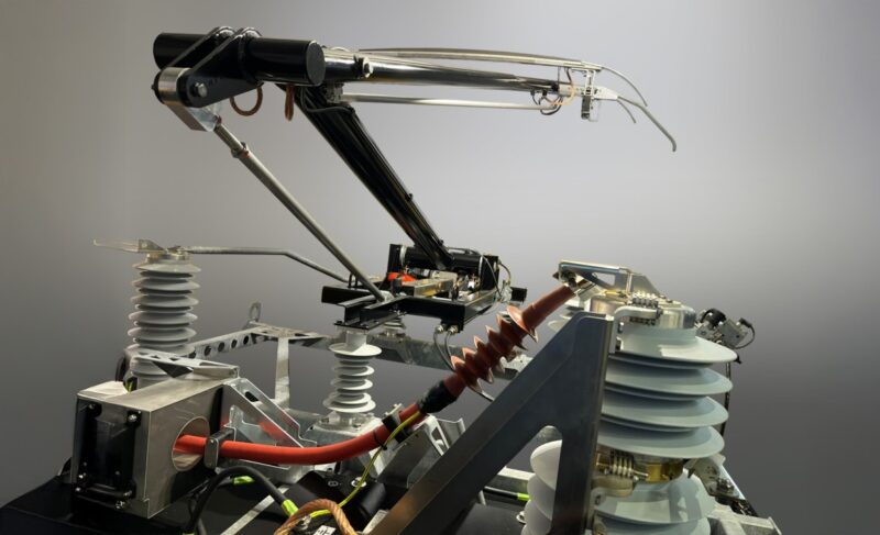 ComatReleco Equipment